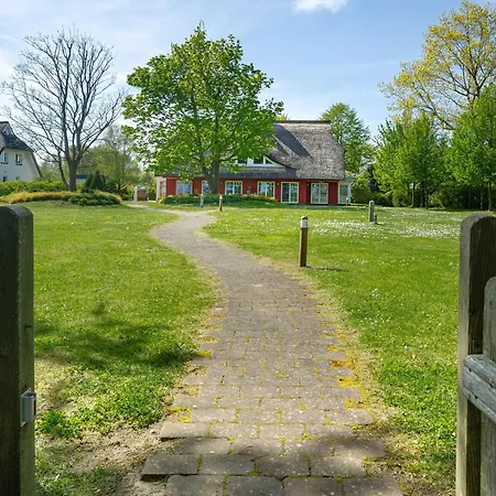 Reethaus Strandzeit In - Haushaelfte 1 Prázdninový dům *