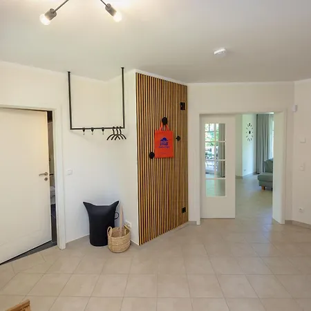 Reethaus Strandzeit In - Haushaelfte 1 *