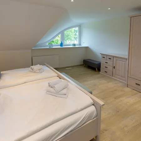 Prázdninový dům Reethaus Strandzeit In - Haushaelfte 1