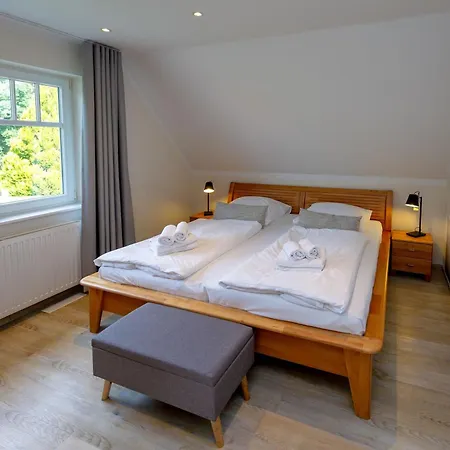 Reethaus Strandzeit In - Haushaelfte 1 *