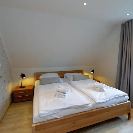 Prázdninový dům Reethaus Strandzeit In - Haushaelfte 1